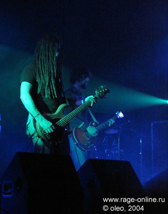 09 DST Guitarists [DST 0008 crop color].jpg